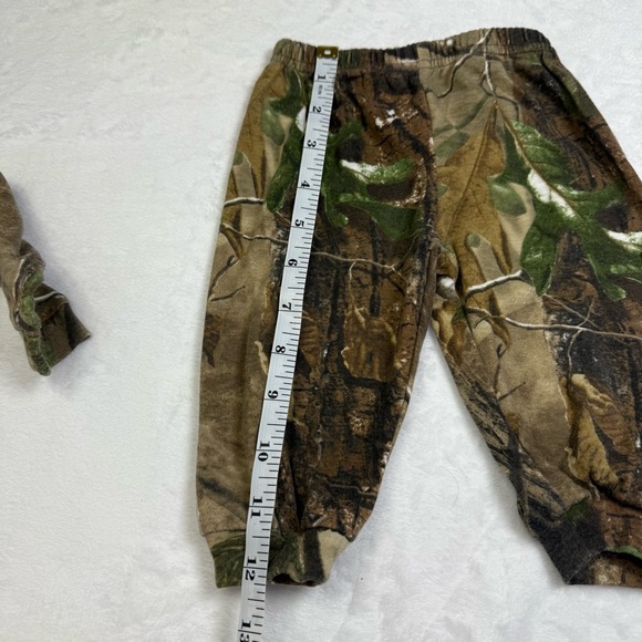 Lil’ Gamer Camo Outfit Set with Deer on the Front - Picture 9 of 11